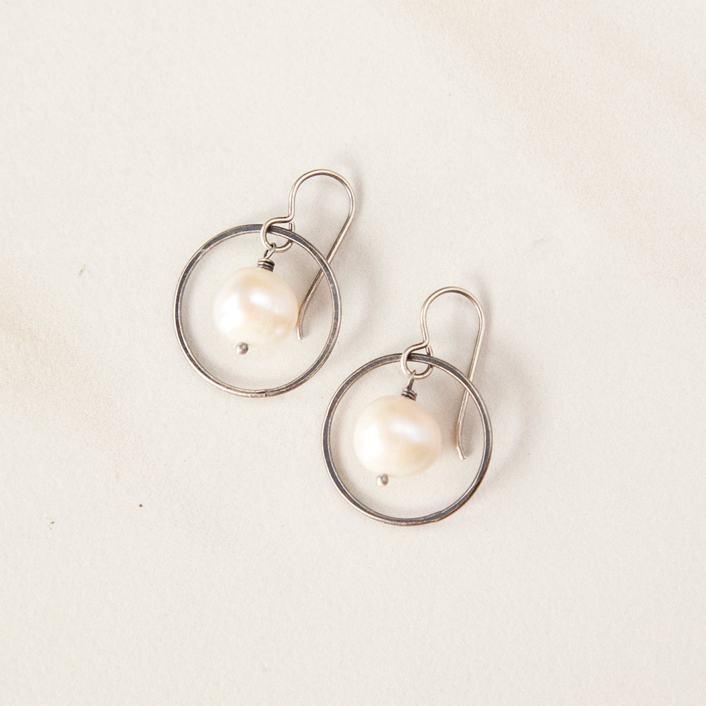 Sterling Silver Pearl in Circle Earrings