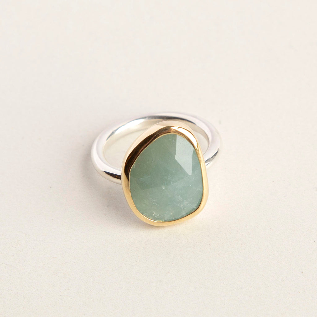 Aquamarine Ring 18k Gold Bezel